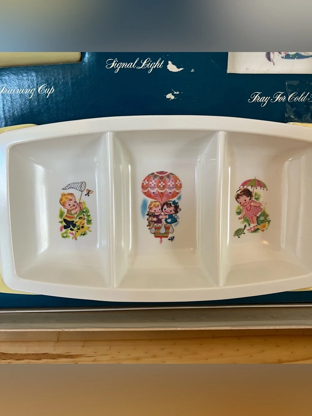 Vintage G.E. Heat N Serve Baby Dish Feeding and Training Set
